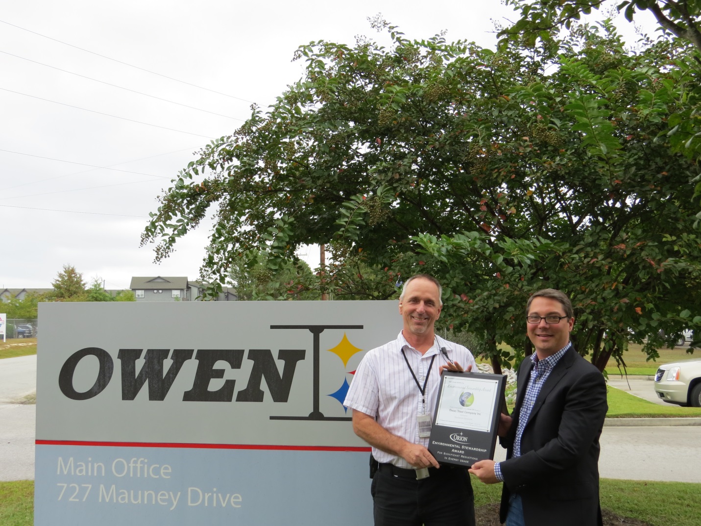 Owen Steel Company is Awarded the Environmental Stewardship Award by